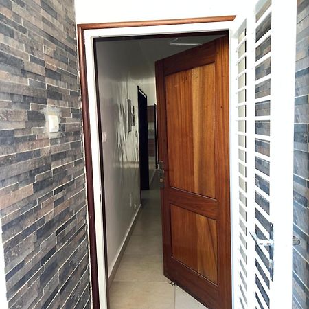 Residence La Renaissance De Dakar Ouakam Εξωτερικό φωτογραφία