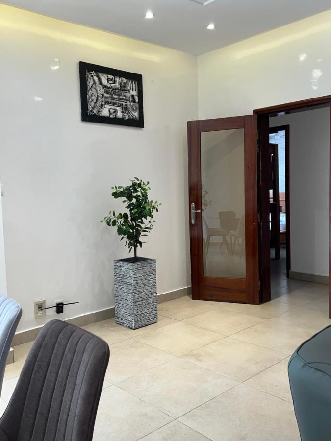 Residence La Renaissance De Dakar Ouakam Εξωτερικό φωτογραφία
